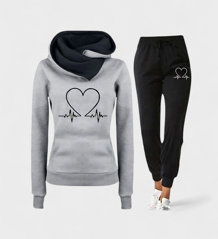 Claire | Set